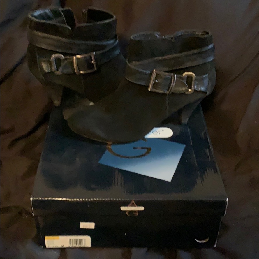 Andrew Geller Booties